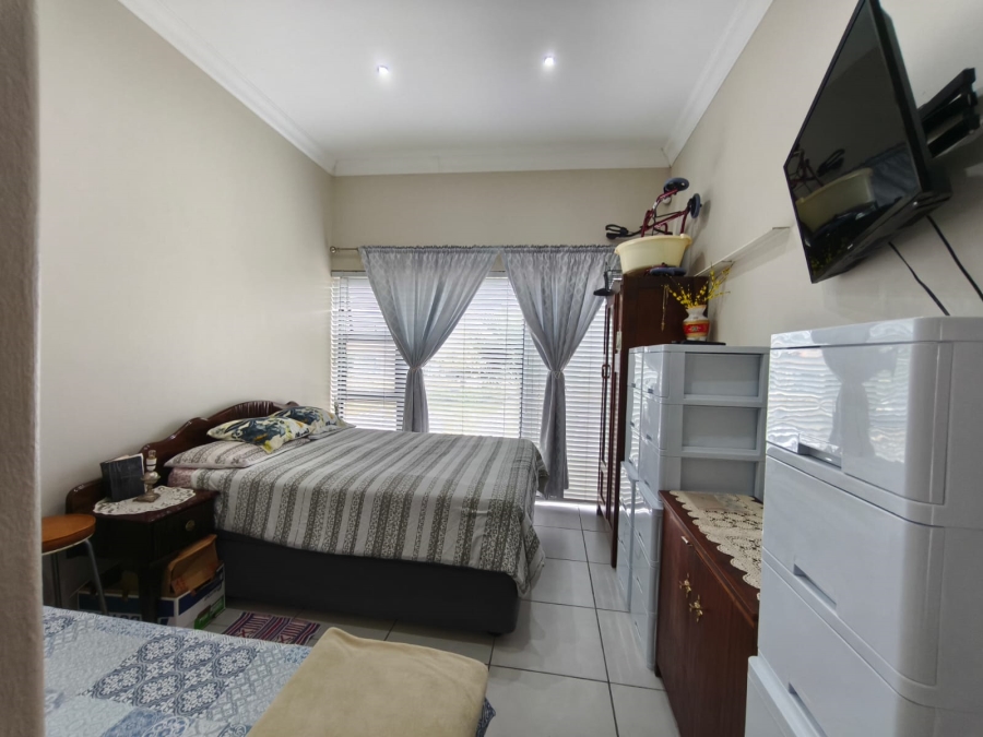 3 Bedroom Property for Sale in Protea Heights Western Cape
